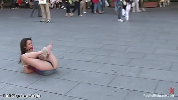 Spanish pulverized by strangers in public