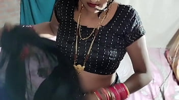 Indian hardcore Desi vid dark-hued saree half-shirt petticoat and panty