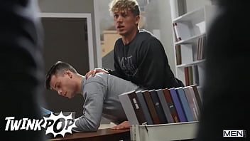 While At The Library Jock Felix Fox Got His Fellow man sausage Bj'ed By His Finest Friend Ryan Bailey - TWINKPOP